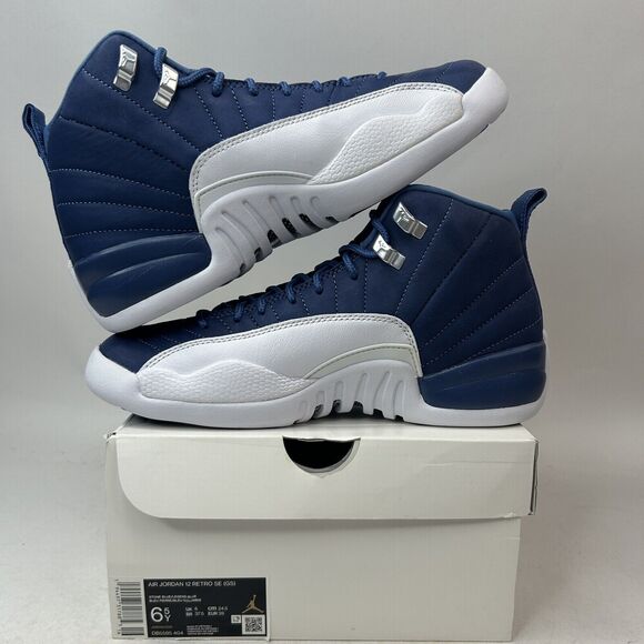 Nike Shoes Air Jordan 12 Retro SE GS “Indigo/Legend Blue” 2024 - Picture 3 of 5